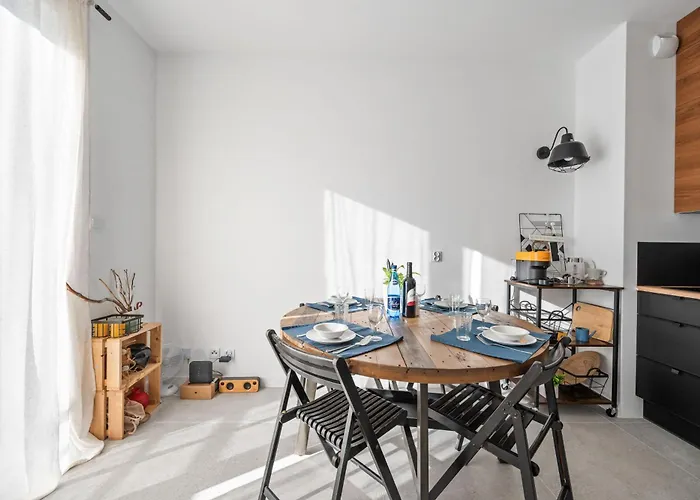 Makuszynskiego 56 By Homeprime アパート